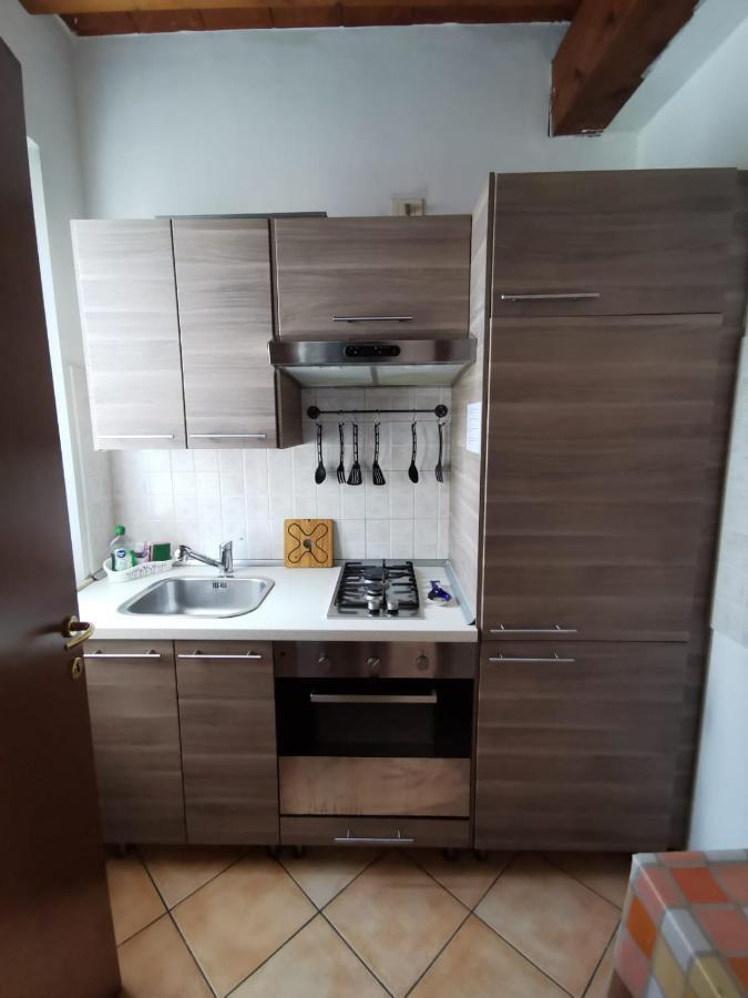 Apartment In The City Center With Self Check-In Parma Exterior photo